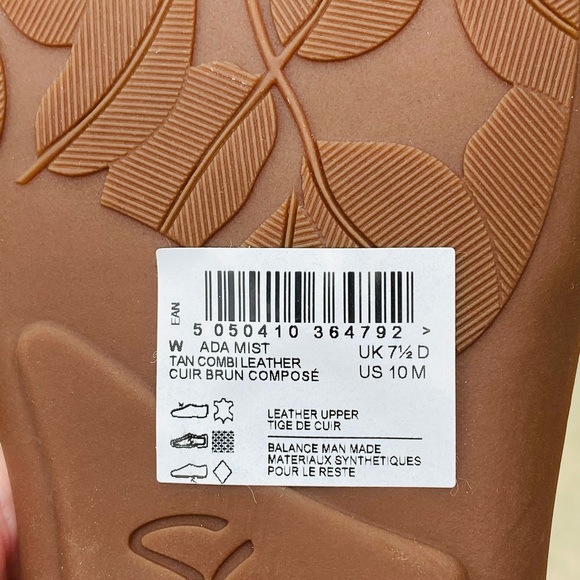 BNIB Clark’s Ada Sandal - Picture 7 of 7